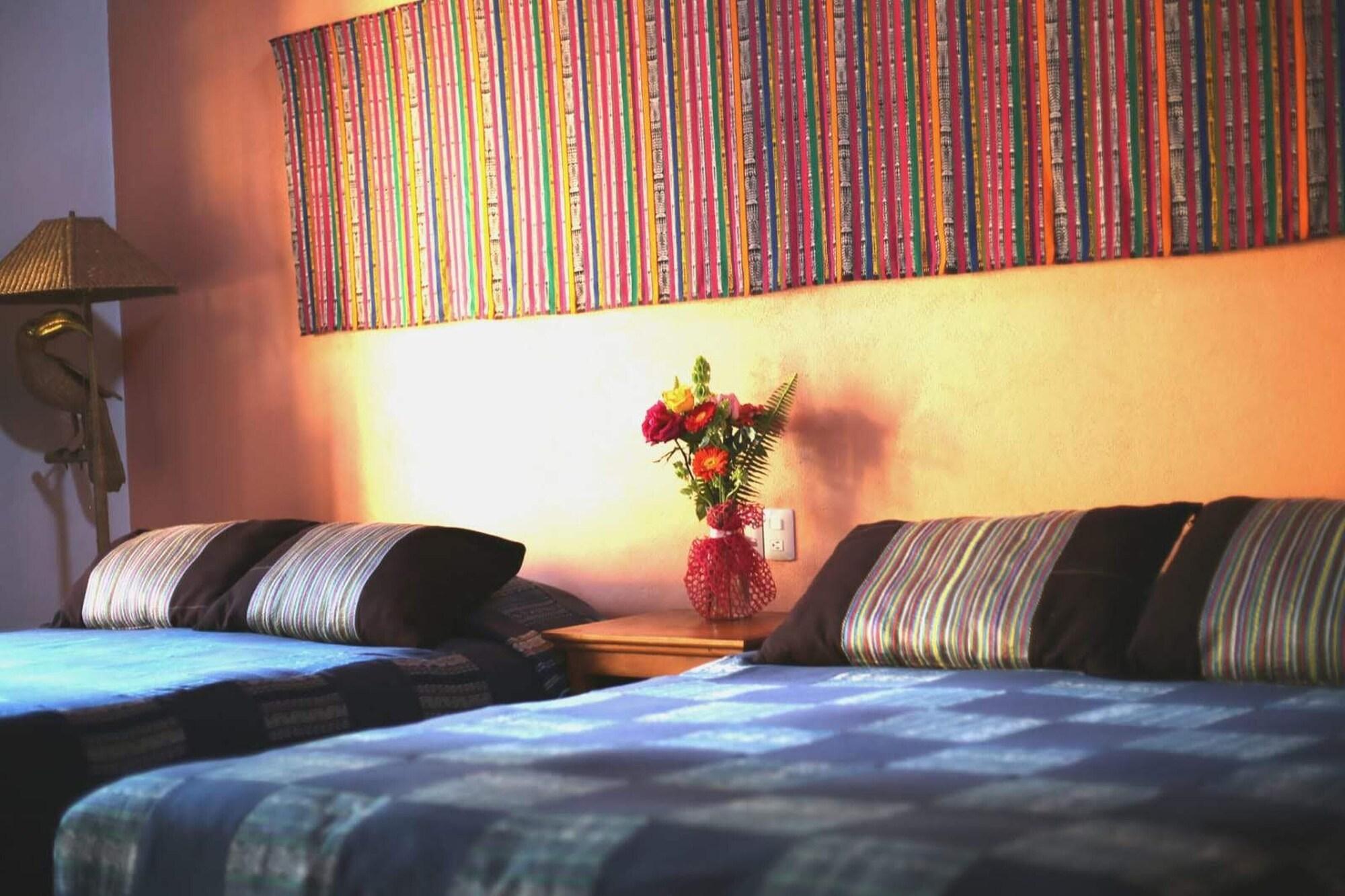 Posada Yolihuani Pátzcuaro Zewnętrze zdjęcie